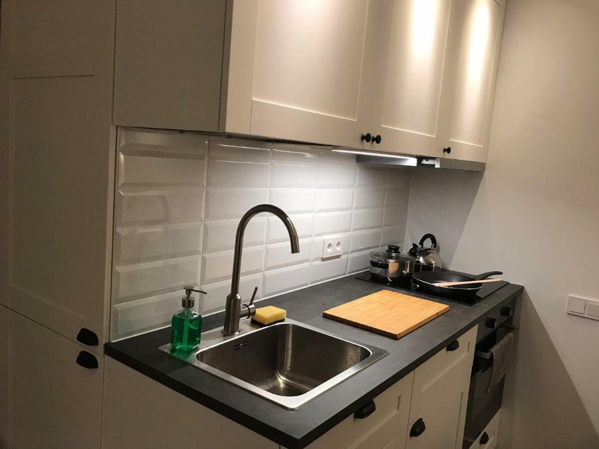 Five Star Downtown Apartment Вильнюс Экстерьер фото