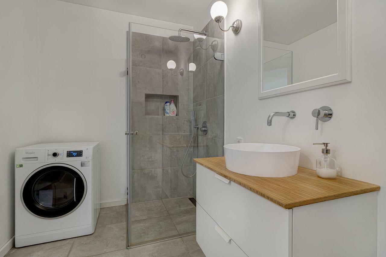 Five Star Downtown Apartment Вильнюс Экстерьер фото